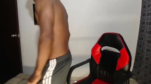 Snapshot of jackboy_22 chatting on 06-03-26, 11:24 Jack online show from 06-03-26, 11:24