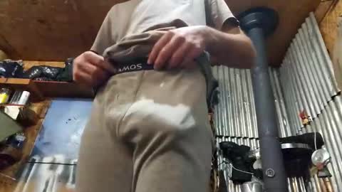 Dess online show from 11-23-25, 08:58