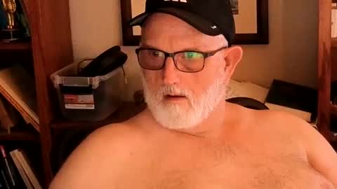 Snapshot of jackhardwick14 chatting on 02-18-25, 07:32 Jack online show from 02-18-25, 07:32