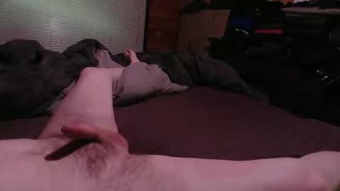 Snapshot of jackingoffonline chatting on 09-11-25, 10:10 Tango online show from 09-11-25, 10:10