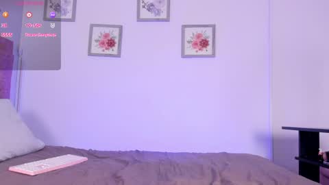 Snapshot of jackk_russell chatting on 05-09-26, 04:50 Jackk Russell online show from 05-09-26, 04:50