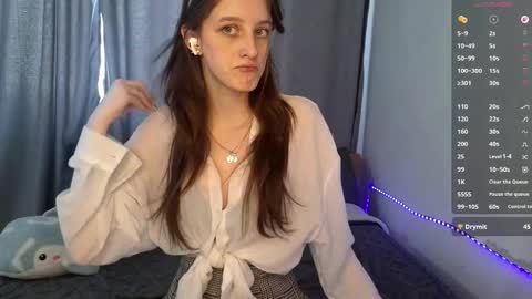 Lisa online show from 03-21-26, 08:19