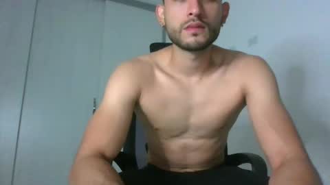 Snapshot of jackmaxim95 chatting on 02-07-25, 04:16 Jack Maxim online show from 02-07-25, 04:16