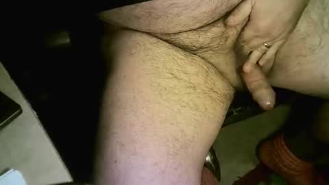 Snapshot of jackncoke chatting on 12-19-25, 04:25 jackncoke online show from 12-19-25, 04:25