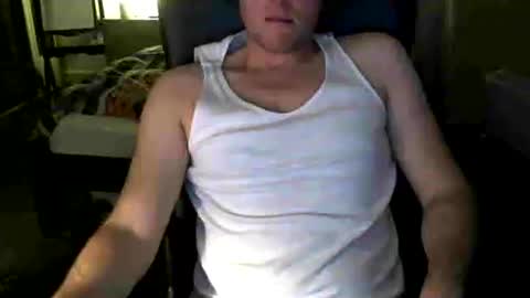 Snapshot of jackoff20000 chatting on 11-19-25, 03:28 jackoff20000 online show from 11-19-25, 03:28