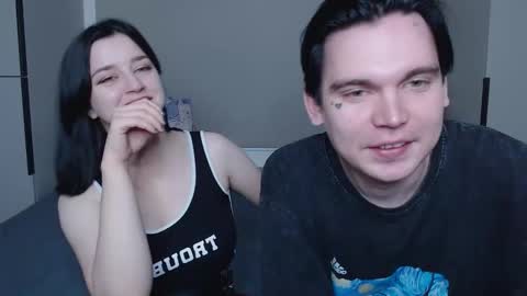 Snapshot of jackoffjillss chatting on 09-25-25, 06:44 JackOffJillss online show from 09-25-25, 06:44