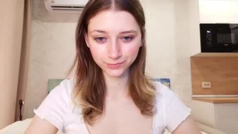 Snapshot of jackp0t__ chatting on 08-05-26, 10:40 Win by life online show from 08-05-26, 10:40