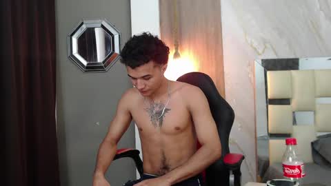 Snapshot of jackson_cr7 chatting on 05-16-26, 06:54 JAKSON online show from 05-16-26, 06:54