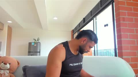 Snapshot of jackson_wayne__ chatting on 05-03-26, 02:45 Jackson Wayne online show from 05-03-26, 02:45