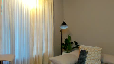 Jackson Bell online show from 02-13-25, 07:10