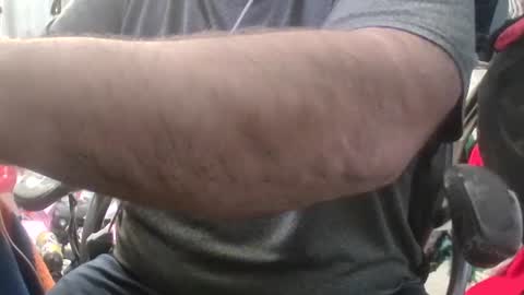 jacksonp41 online show from 01-04-25, 04:44