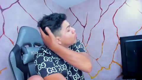 Jackson  online show from 02-15-25, 07:17