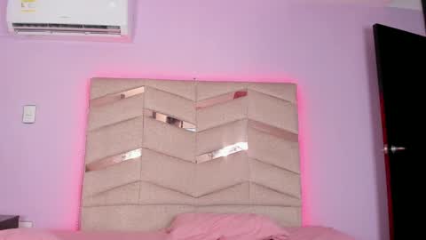 Jackson  online show from 02-28-25, 05:04