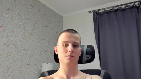 Nikolay online show from 11-23-25, 05:02