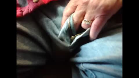 jacktoome383324 online show from 02-18-25, 08:36