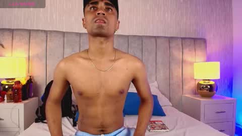 Jacobo online show from 03-03-26, 04:18