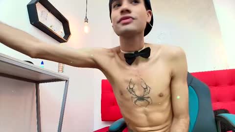 jacob_blackwell online show from 10-11-25, 08:57