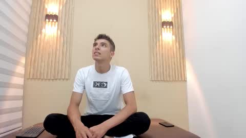 JACOB online show from 11-26-25, 10:44