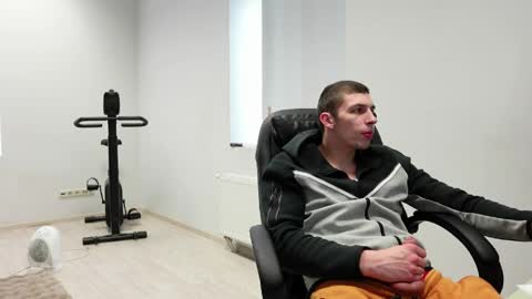 JACOB DEVON online show from 04-18-26, 06:39