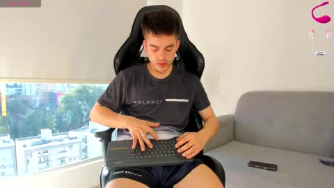 JACOB FERRER online show from 03-13-26, 09:32