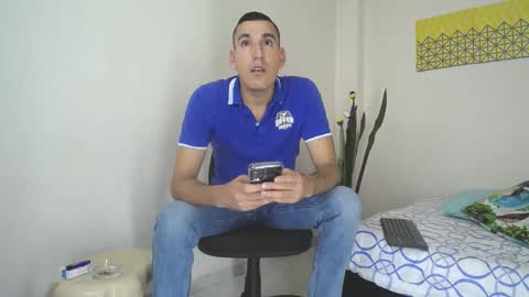 Jacob And Jayden online show from 03-08-25, 06:47