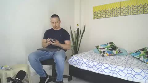 Jacob And Jayden online show from 03-11-25, 08:20