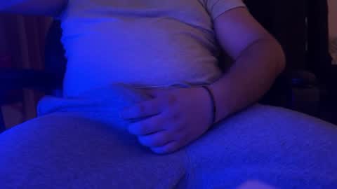 Snapshot of jacobeats chatting on 02-22-25, 04:07 Jacob Eats online show from 02-22-25, 04:07