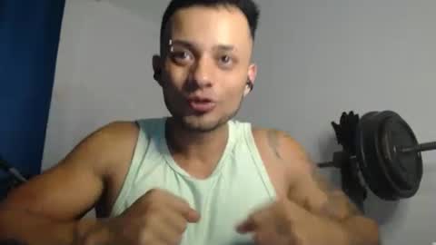 Snapshot of jacobjamess chatting on 01-16-25, 11:37 jacobjamess online show from 01-16-25, 11:37