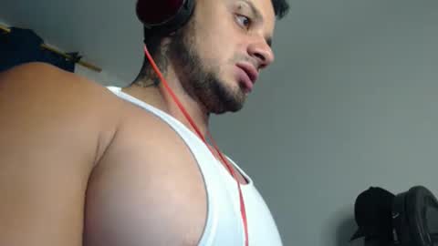 Snapshot of jacobjamess chatting on 02-26-25, 12:38 jacobjamess online show from 02-26-25, 12:38