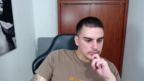 Snapshot of jacobjobs1 chatting on 02-23-26, 04:04 jacobjobs1 online show from 02-23-26, 04:04