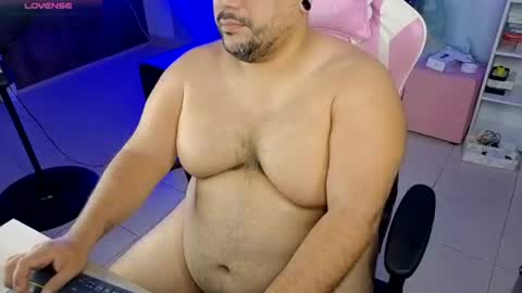 Snapshot of jacoob_woods chatting on 07-09-26, 09:57 daddy sir master bear online show from 07-09-26, 09:57