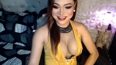 Snapshot of jacque_cole chatting on 12-22-24, 01:34 Jacque online show from 12-22-24, 01:34