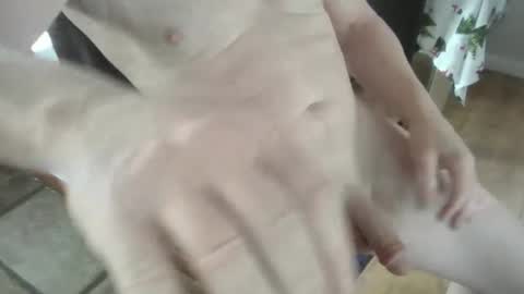 Snapshot of jacques6 chatting on 02-19-25, 12:44 jacques6 online show from 02-19-25, 12:44