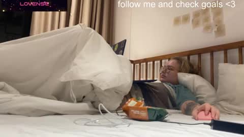 jacywinslat online show from 12-20-25, 05:53