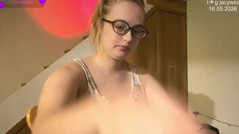jacywinslat online show from 05-17-26, 02:35