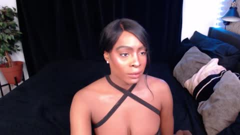 Jade online show from 10-10-25, 06:40