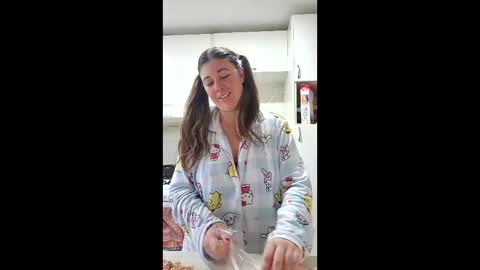 jade515524 online show from 04-27-26, 08:23
