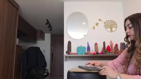 Snapshot of jade_amadoo chatting on 07-17-26, 02:24 Jade online show from 07-17-26, 02:24
