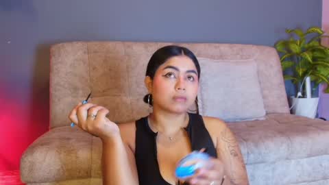 Snapshot of jade_brunnette chatting on 05-25-26, 08:26 Jade Brunete online show from 05-25-26, 08:26