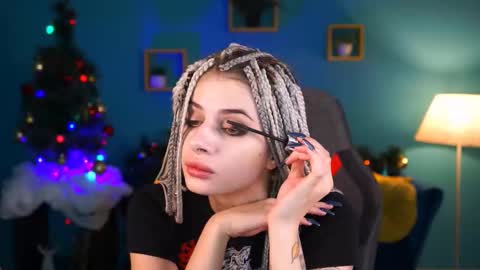 jade_castle online show from 12-22-24, 01:12