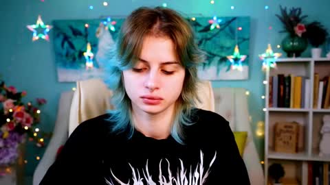 jade_castle online show from 01-13-25, 02:07