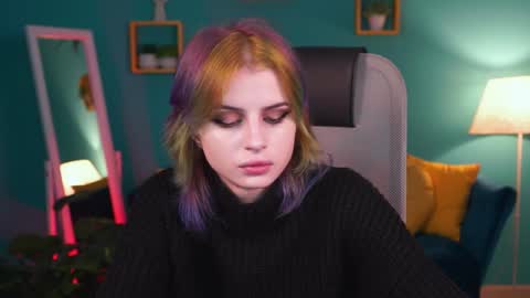 jade_castle online show from 01-31-25, 01:22