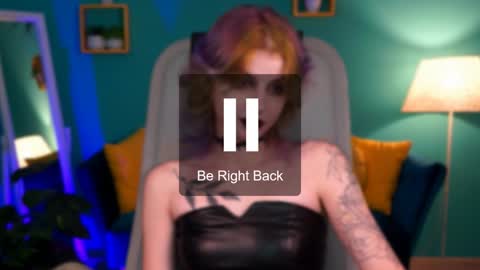 jade_castle online show from 02-01-25, 05:07