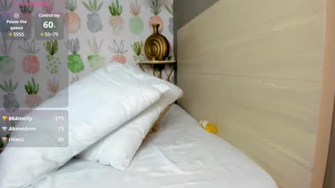 jade_cruz20 online show from 12-23-24, 10:23