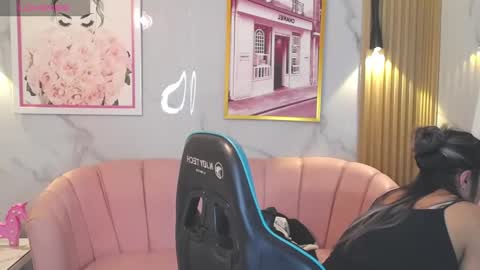 Jade  online show from 01-10-26, 03:08