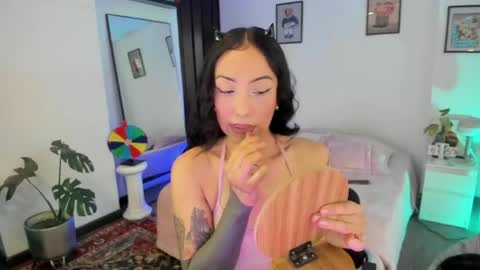 Jade  independent model online show from 05-14-26, 11:50