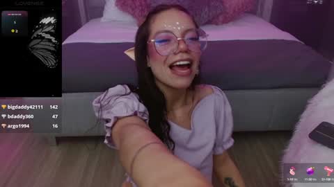 Snapshot of jade_storm_ chatting on 01-07-25, 11:35 JADE online show from 01-07-25, 11:35