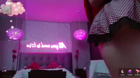 Snapshot of jade_storm_ chatting on 02-11-25, 07:59 JADE online show from 02-11-25, 07:59