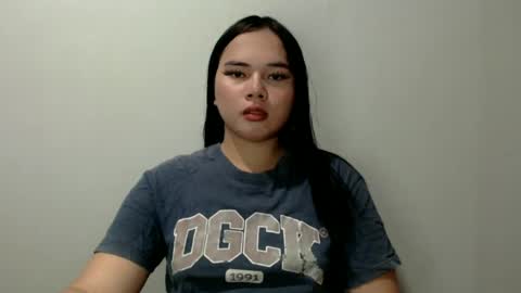 Snapshot of jade_suck chatting on 06-19-26, 01:37 jade_suck online show from 06-19-26, 01:37