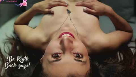 Snapshot of jade_white_ chatting on 03-12-25, 12:04 jade white online show from 03-12-25, 12:04